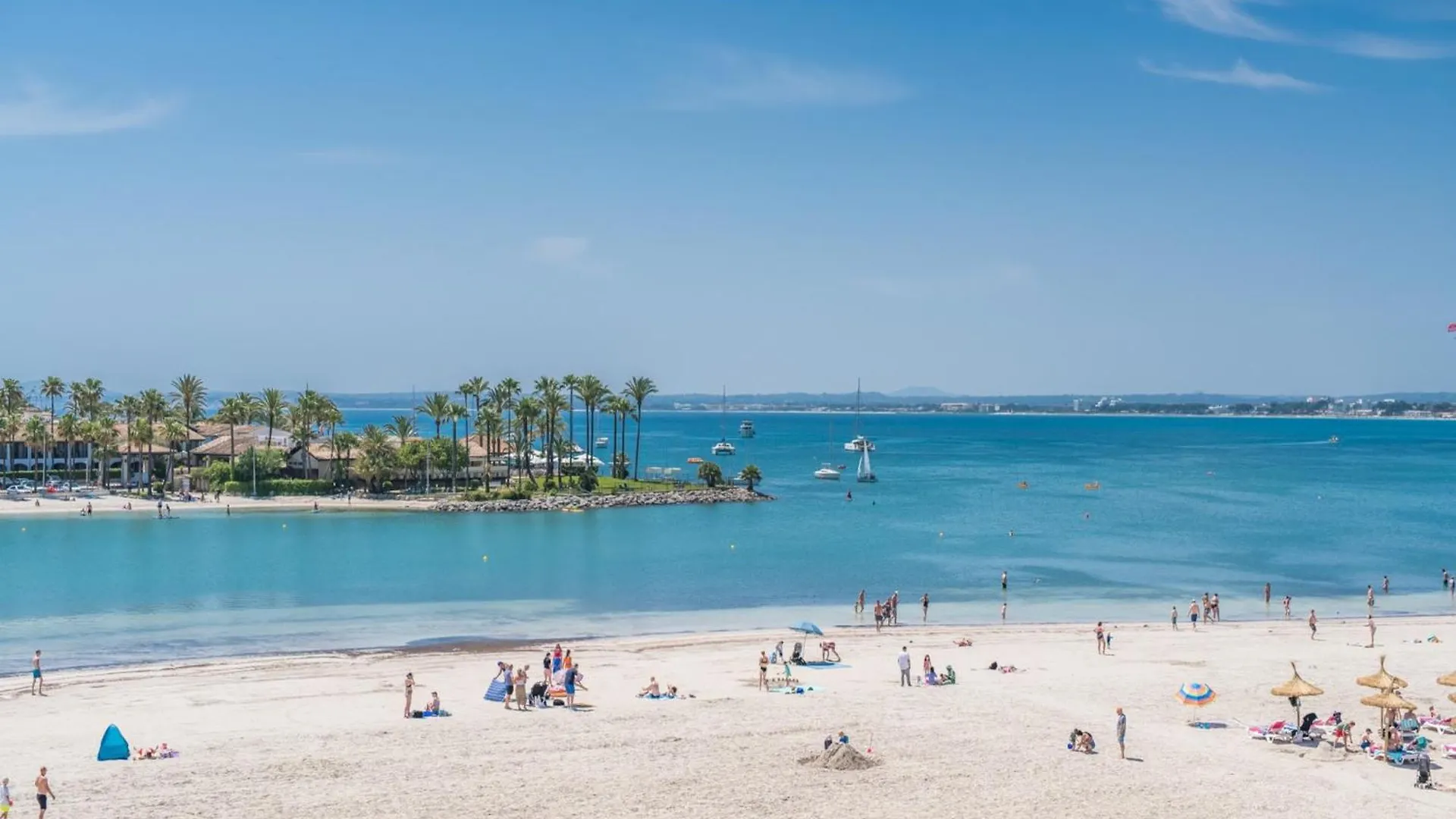 אלקודיה Beachfront Apartment With Sea Views