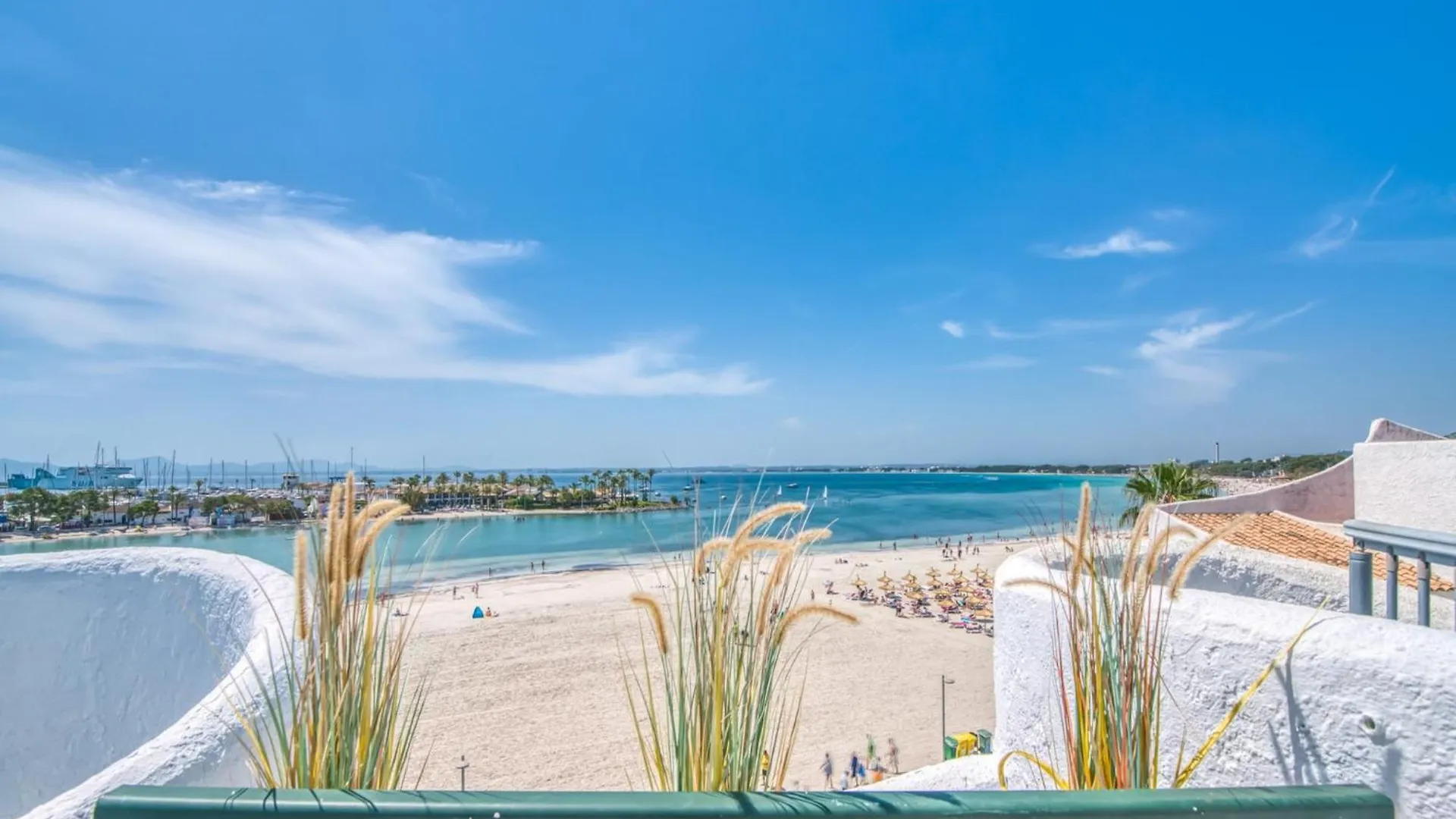 Beachfront Apartment With Sea Views Алькудия 0*,  Испания